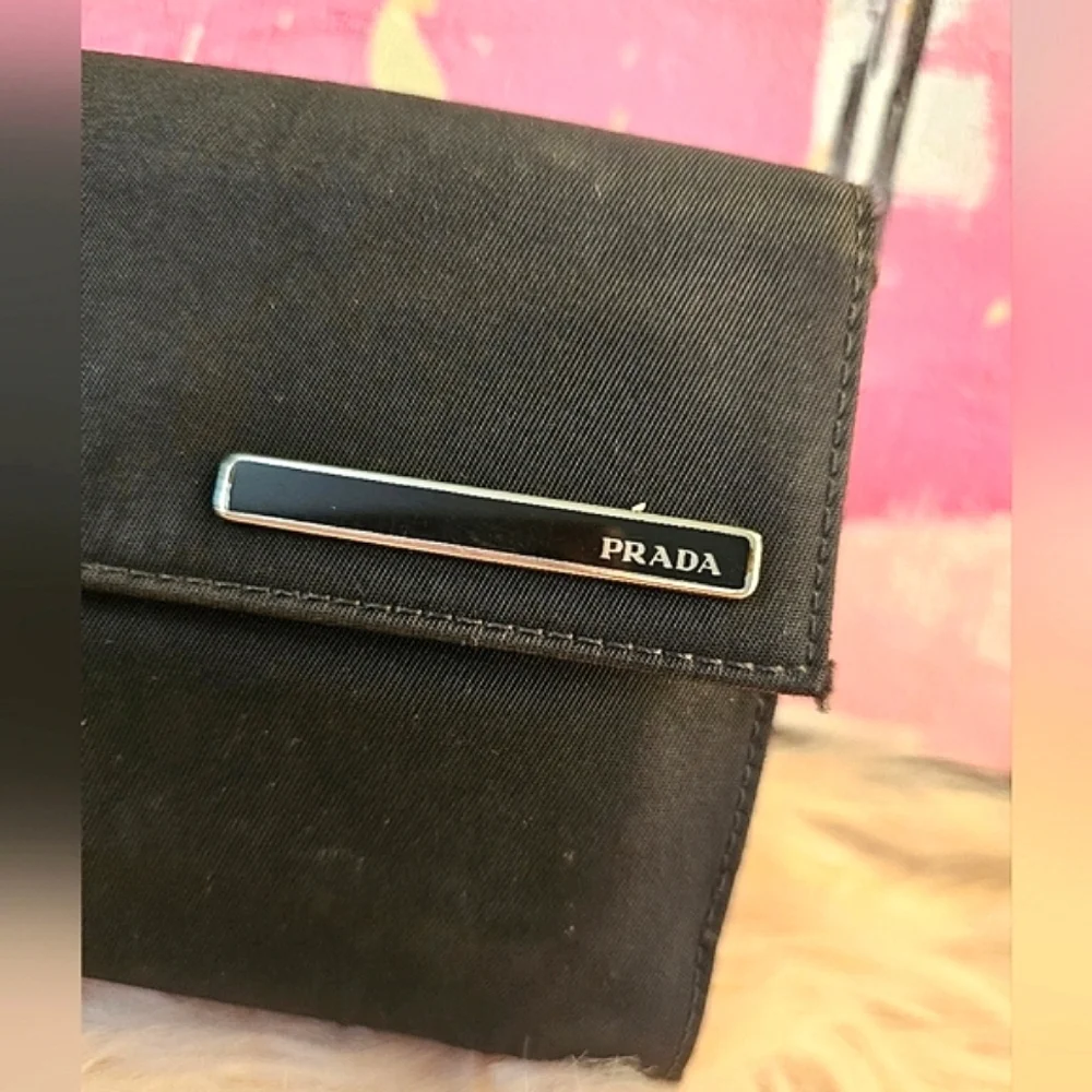 🖤 Prada Bi-Fold Nylon Wallet –Men's / Unisex Italian Craftsmanship 🖤